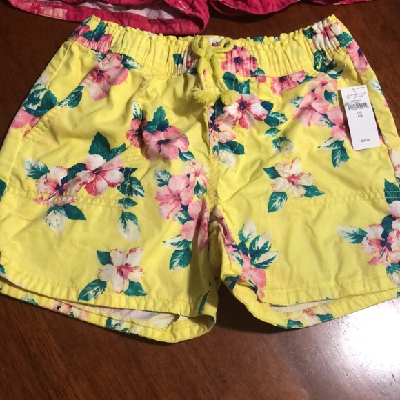GAP KIDS GIRLS SHORTS SIZE 10 - Picture 2 of 3